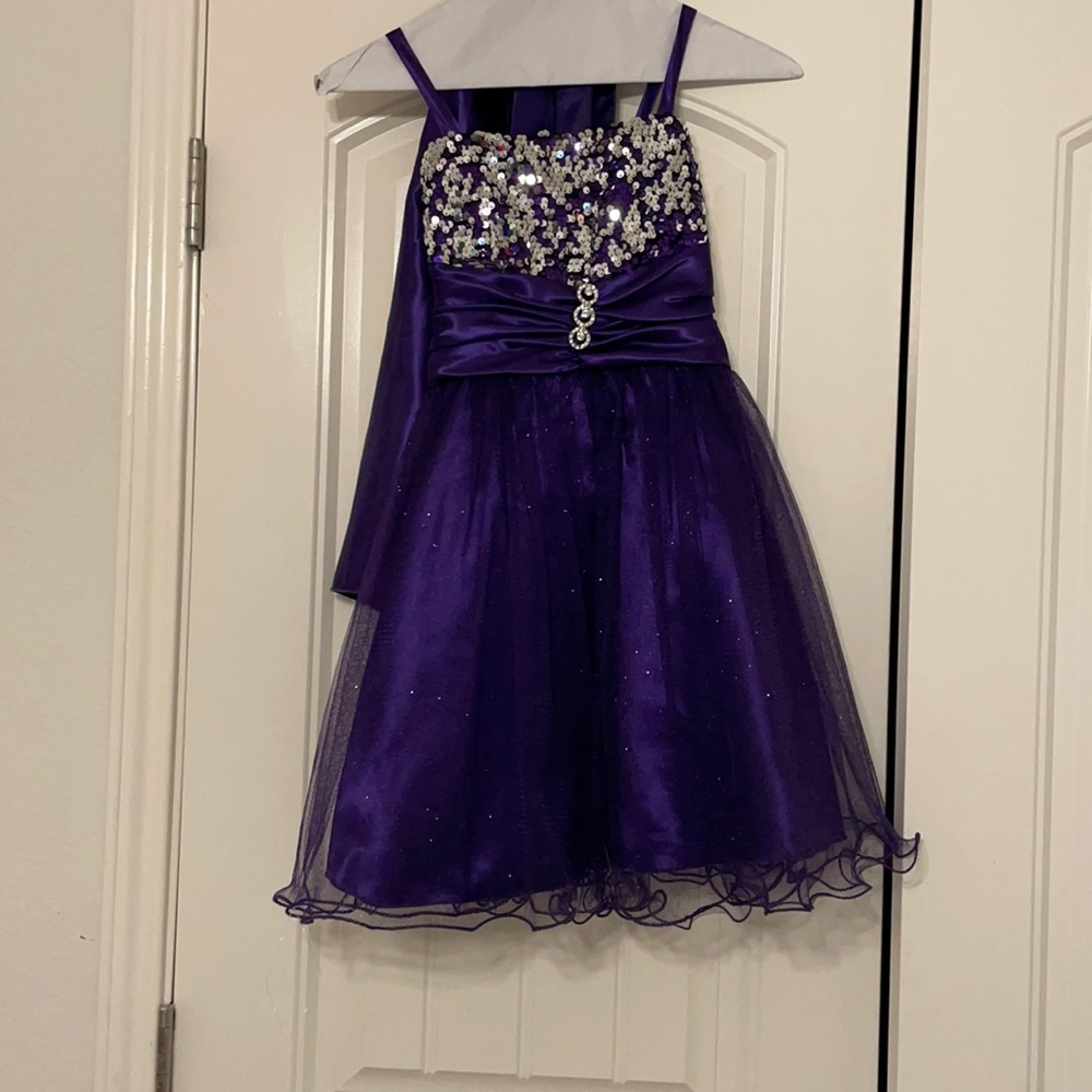 Short purple cocktail